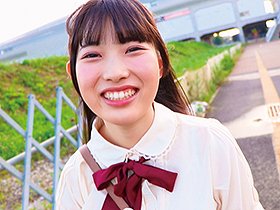 恋愛禁止の地下アイドルAV出演!マイクの代わりにチ○ポを握ってステージ衣装で生中出しSEX! アイアイちゃん サンプル動画サムネイル